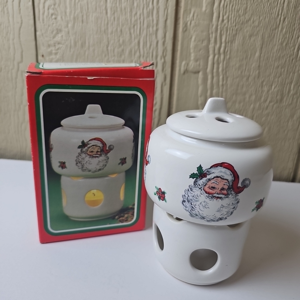 Vintage 1988 Christmas Santa Potpourri Press Room Scent Warmer Decor Used